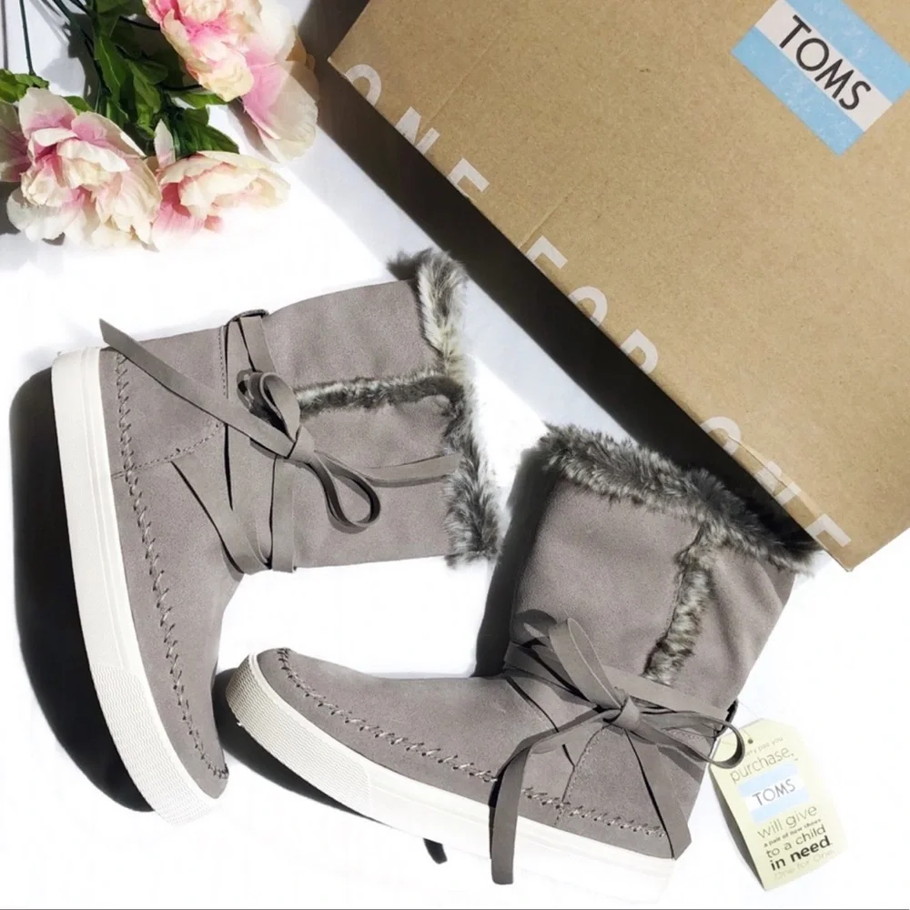 TOMS Vista Suede Boots 8.5 - Picture 1 of 10